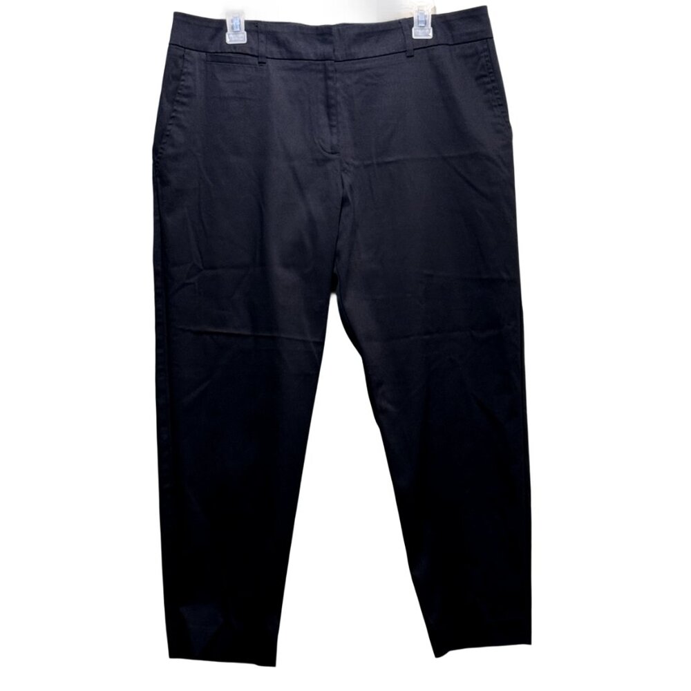 Women Black Capris Size: 14